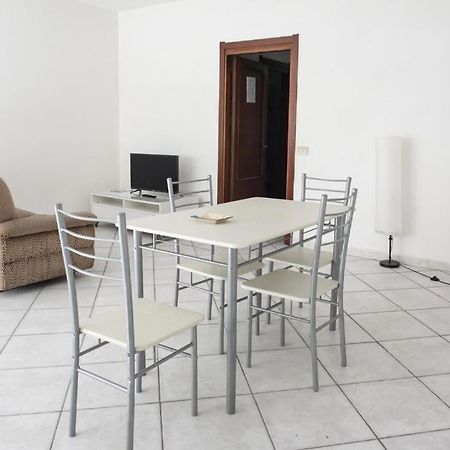 N202 - Numana, Comodo Bilocale Vicino Al Mare Exterior foto