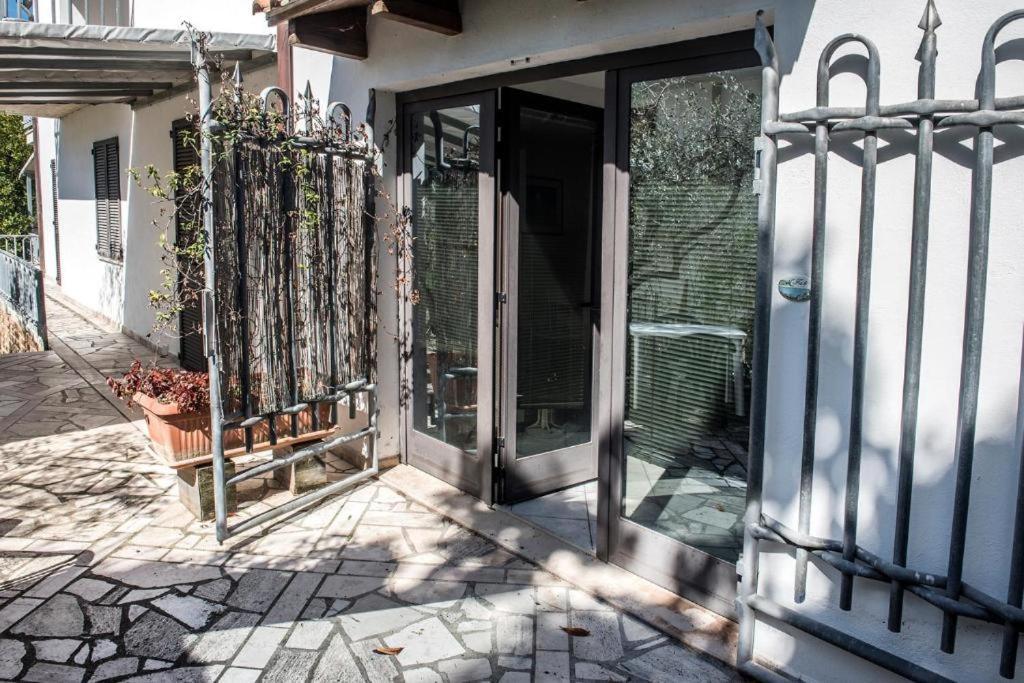 N202 - Numana, Comodo Bilocale Vicino Al Mare Exterior foto