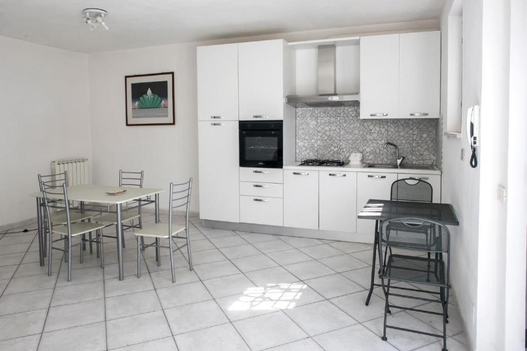 N202 - Numana, Comodo Bilocale Vicino Al Mare Exterior foto
